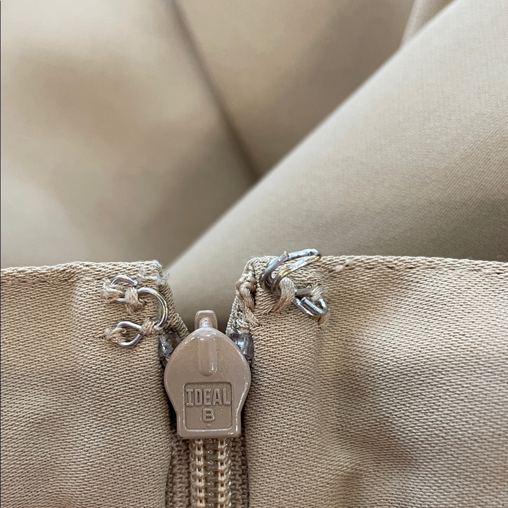 Polo Ralph Lauren Box Pleat Midi Skirt, 8 - Picture 5 of 11
